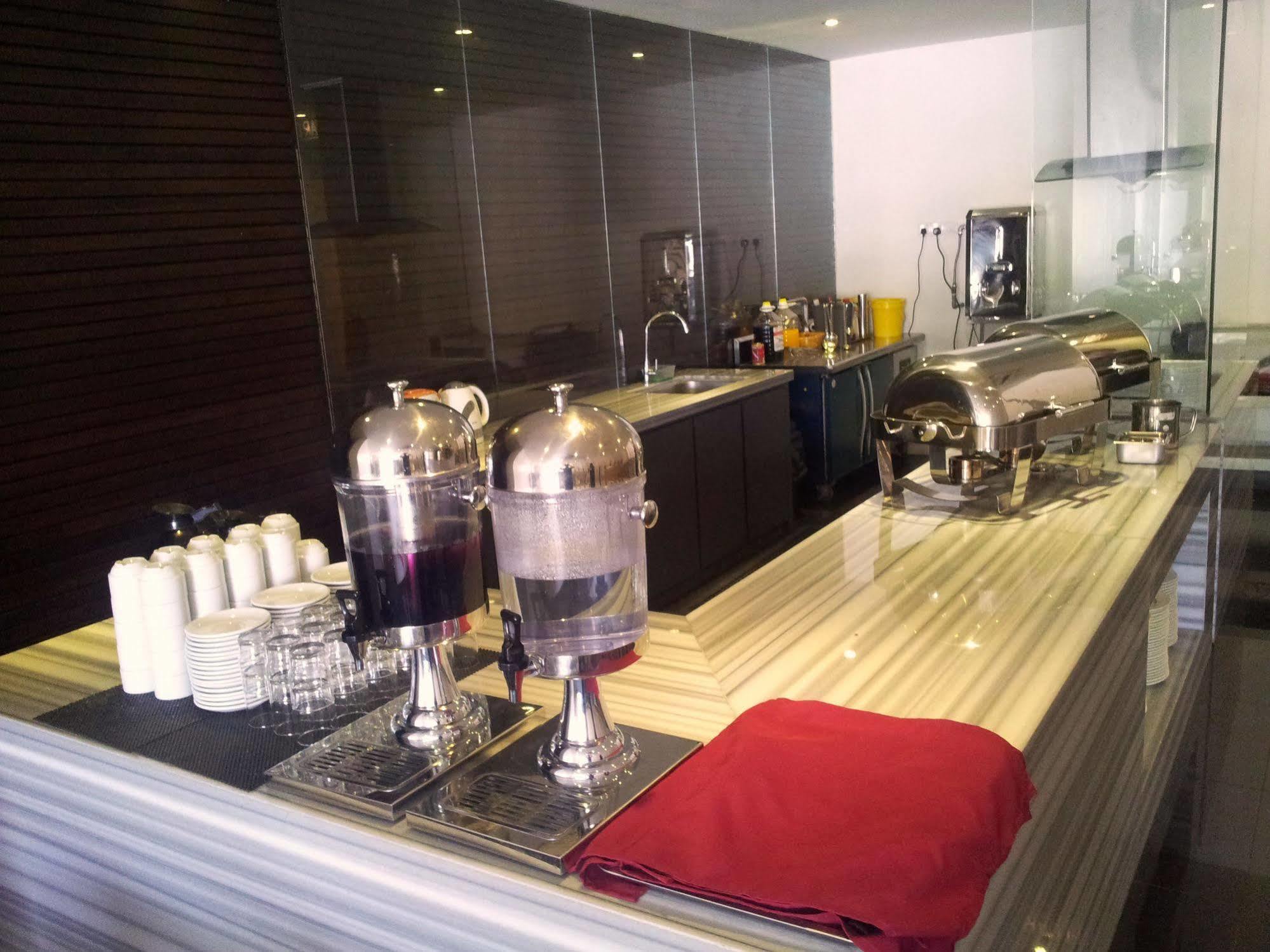 T+ Hotel Sungai Petani Zewnętrze zdjęcie